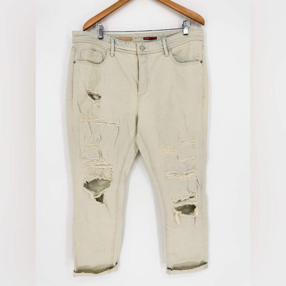 Pilcro Anthropologie Plus Size Jeans 32
